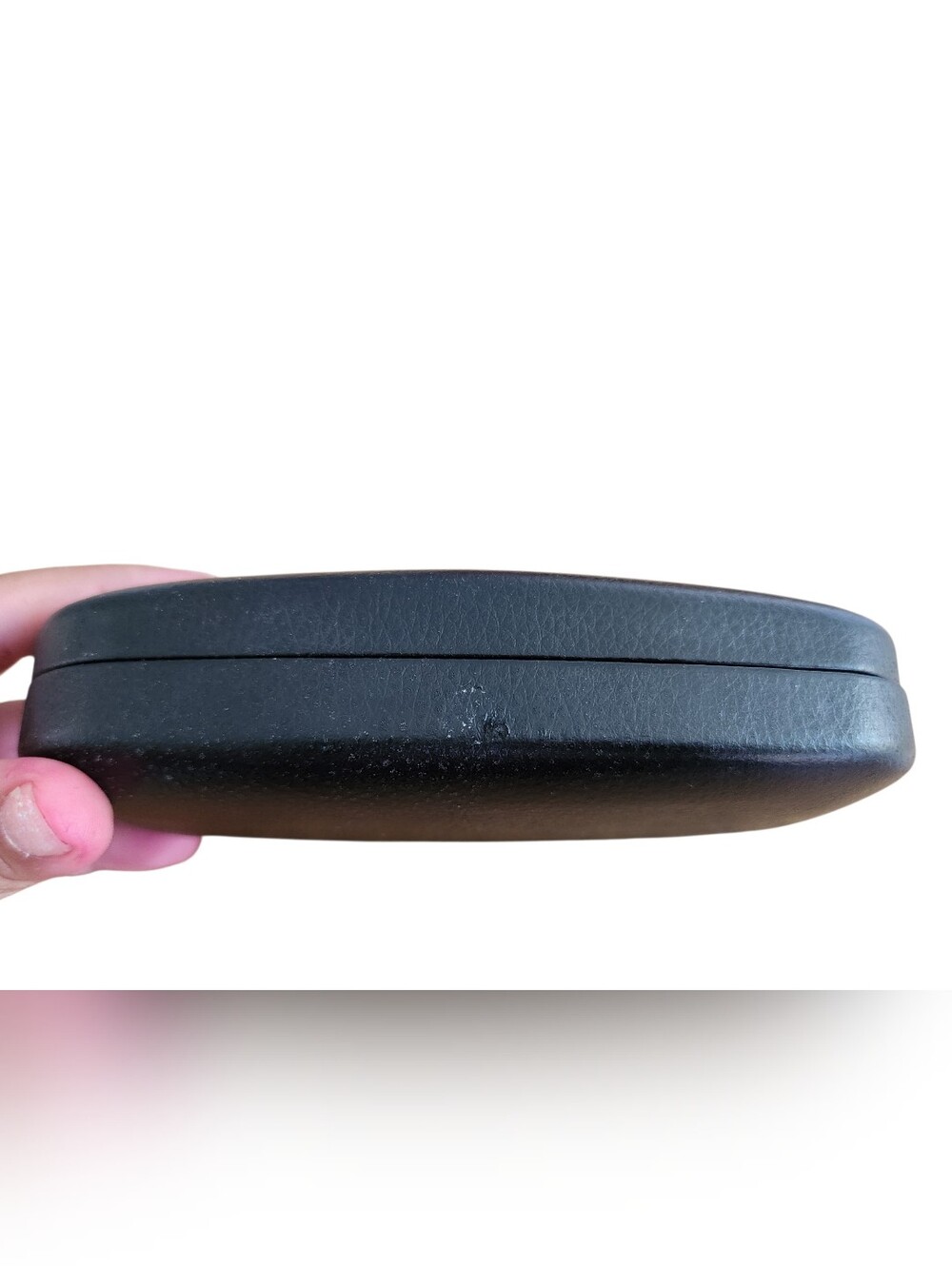Juicy Couture Black Sunglasses Case with Gold Logo - Picture 3 of 4